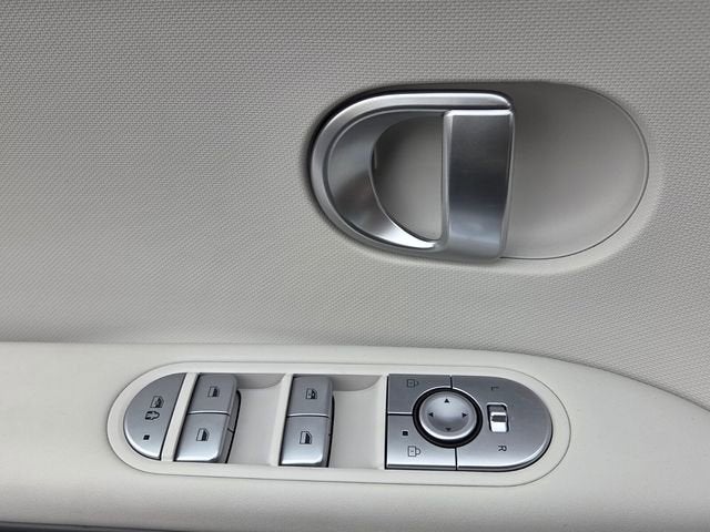 2024 Hyundai IONIQ 5 SE