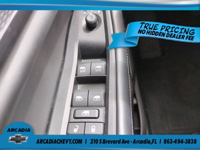 2023 Jeep Grand Cherokee Laredo 4x2
