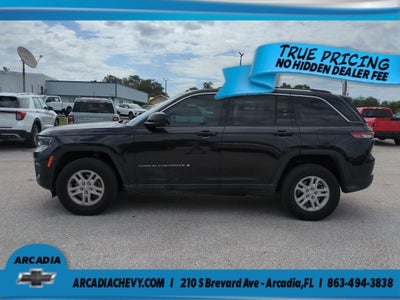 2023 Jeep Grand Cherokee Laredo 4x2