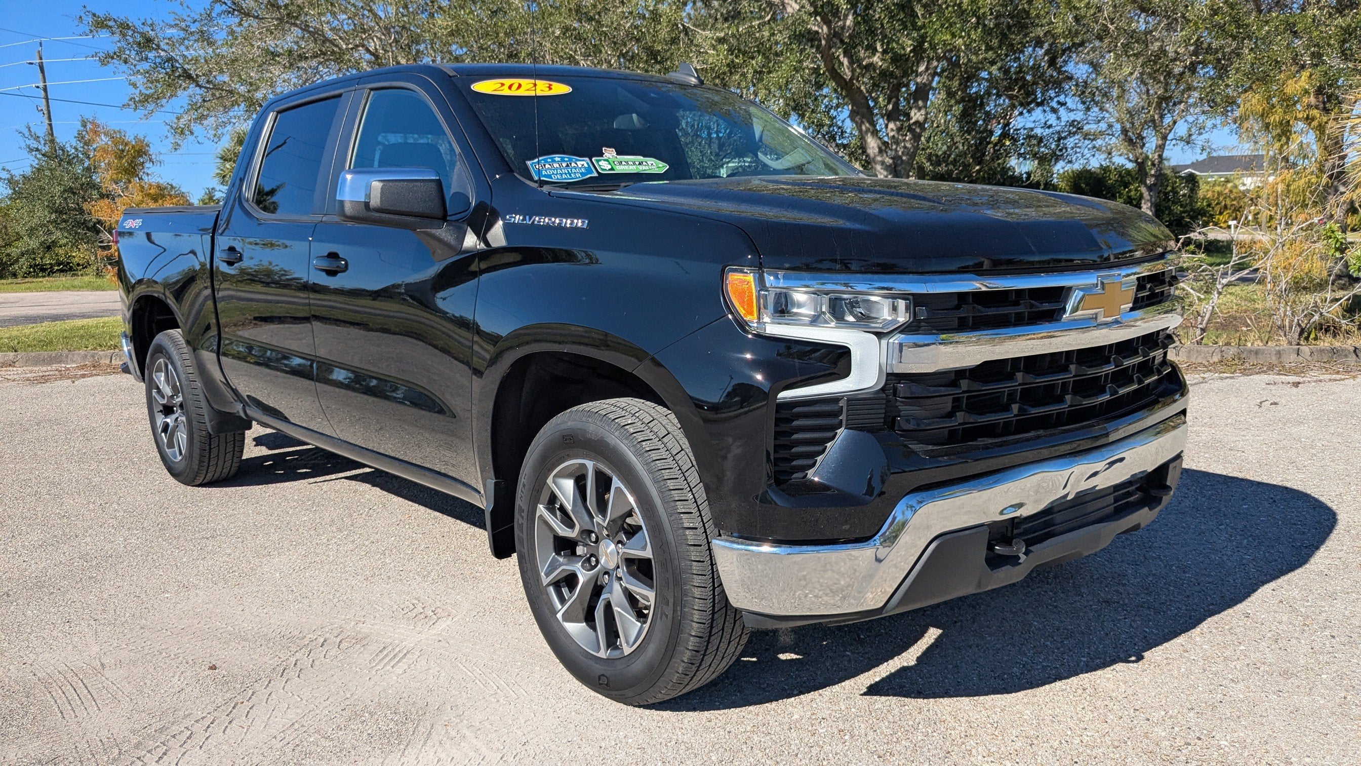 2023 Chevrolet Silverado 1500 LT (2FL)