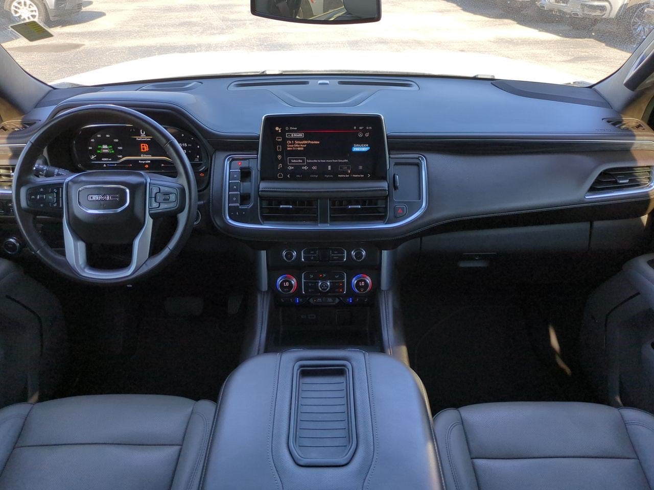 2022 GMC Yukon SLT