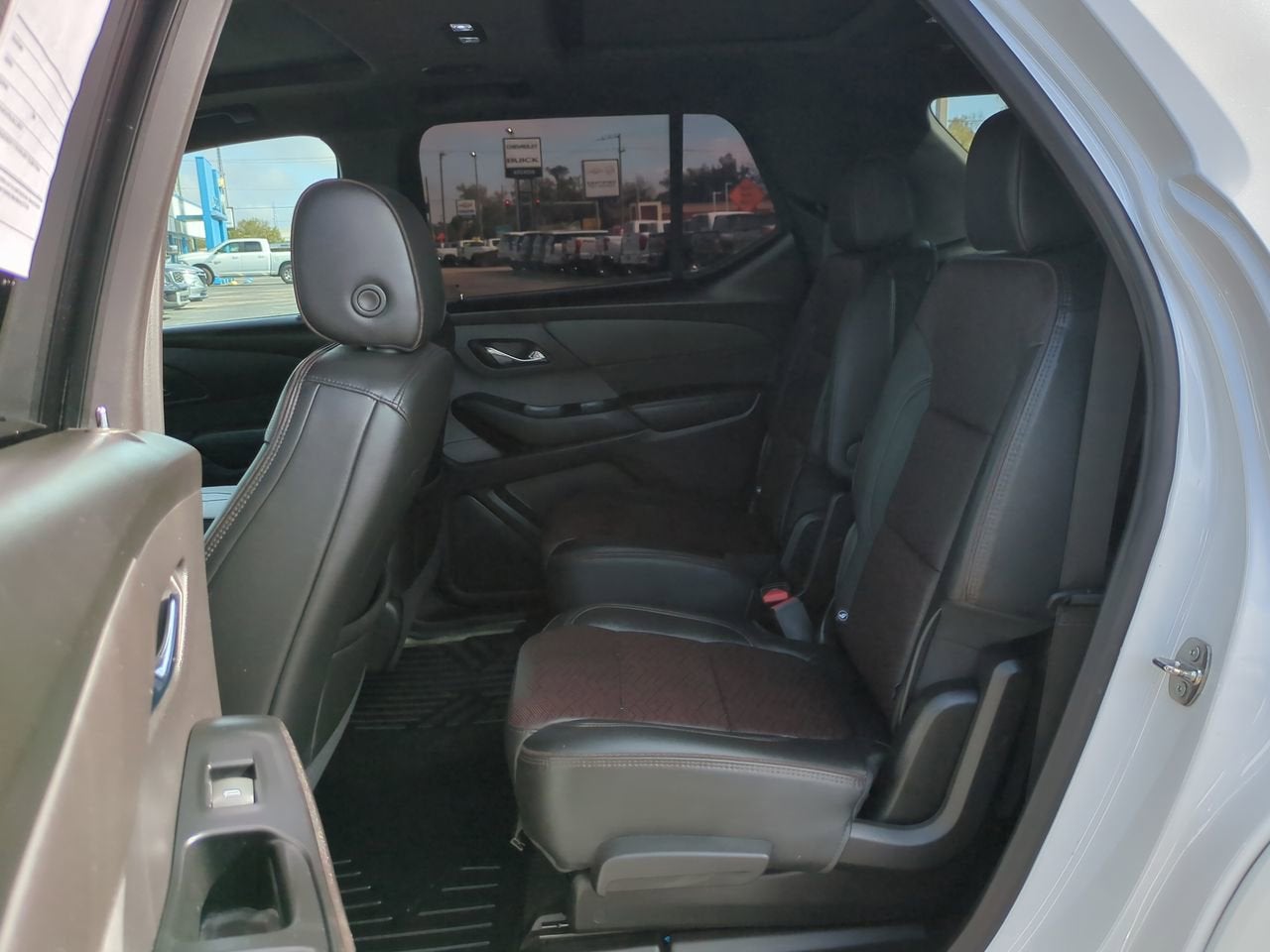 2023 Chevrolet Traverse High Country