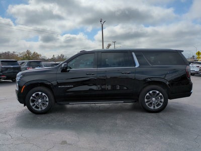 2025 Chevrolet Suburban LT