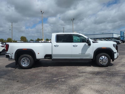 2026 GMC Sierra 3500 HD Denali Ultimate DRW