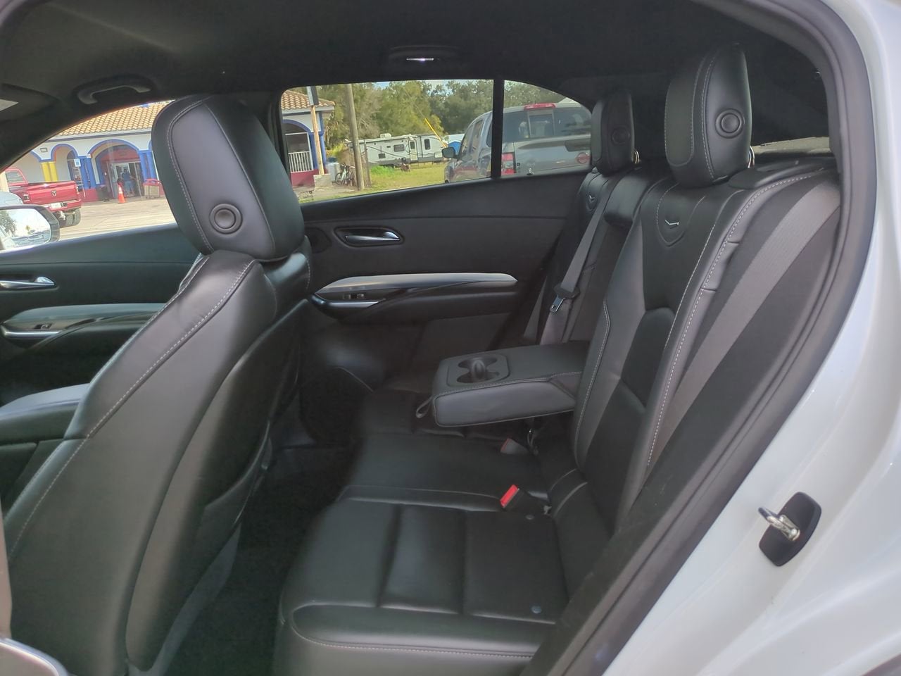 2022 Cadillac XT4 Premium Luxury