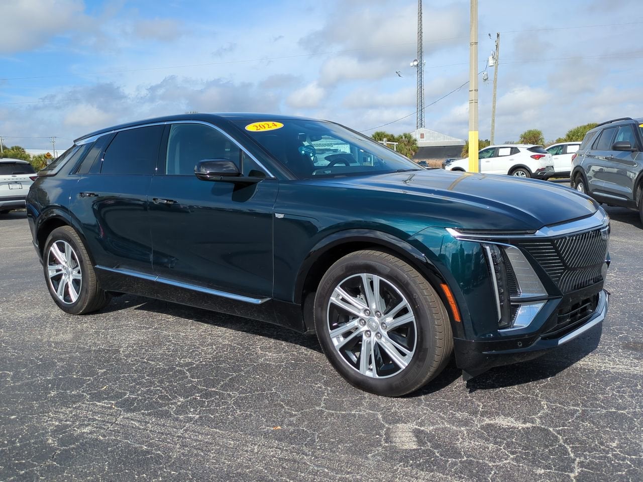 2024 Cadillac LYRIQ Tech