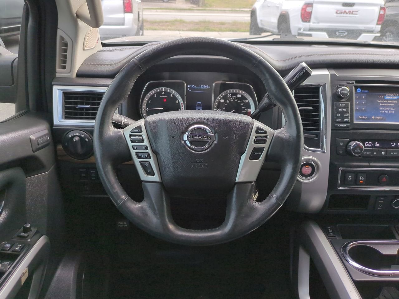 2017 Nissan TITAN SL