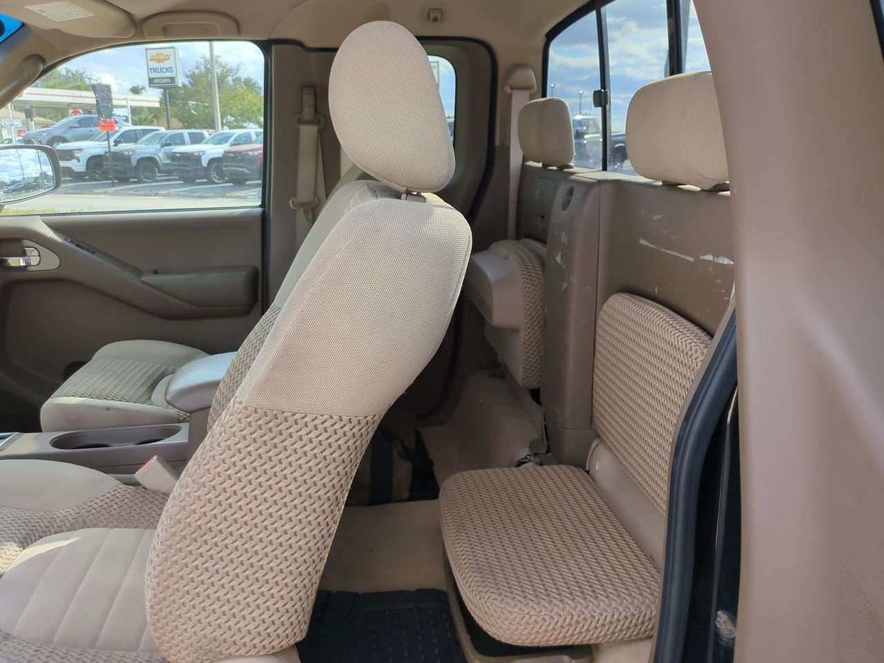 2006 Nissan Frontier SE