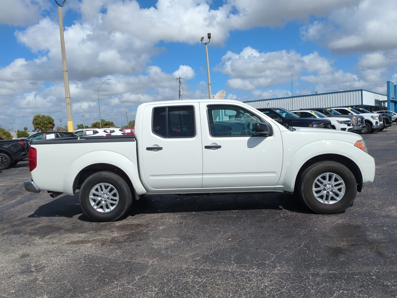 2019 Nissan Frontier SV
