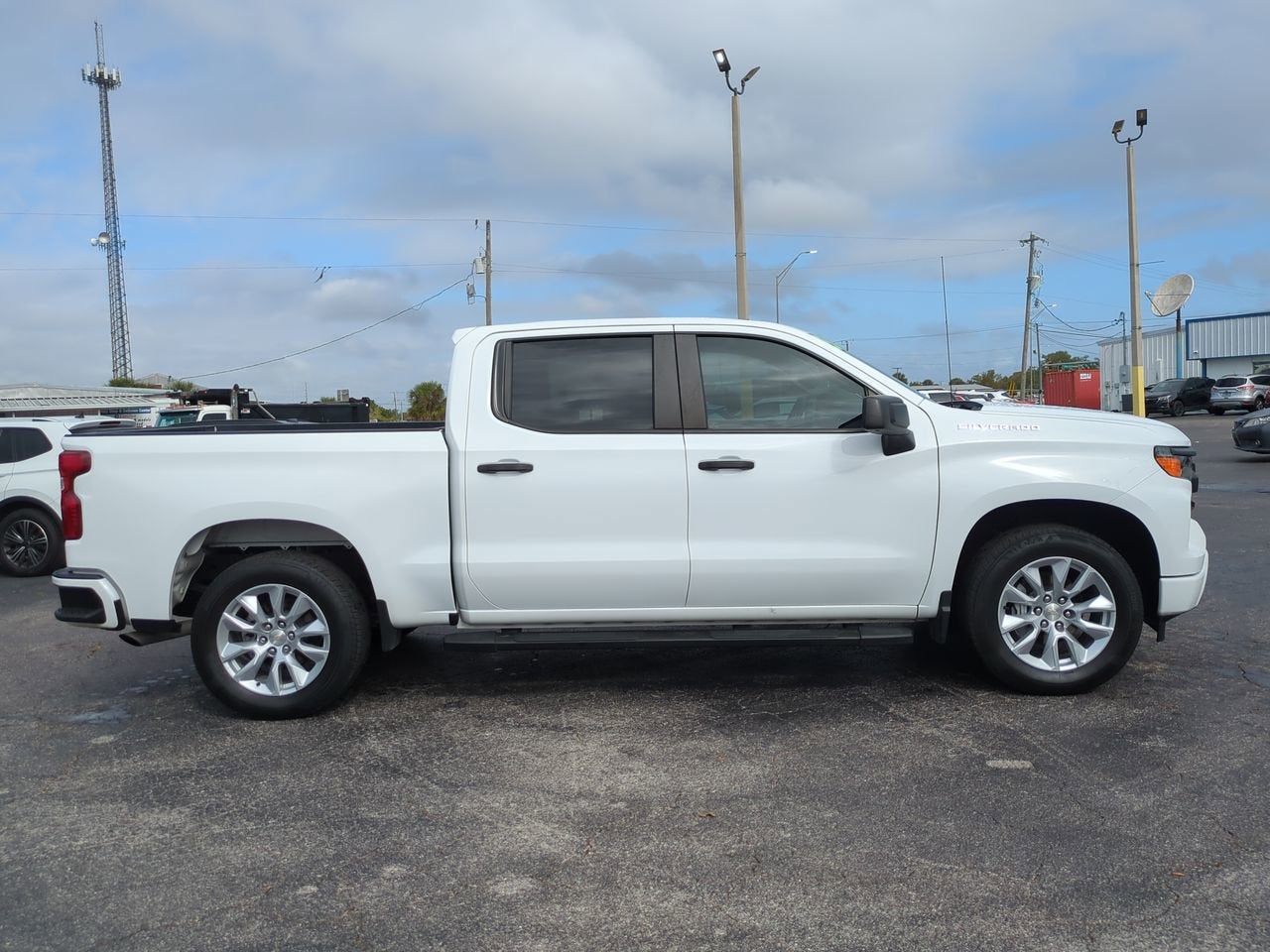 2023 Chevrolet Silverado 1500 Custom