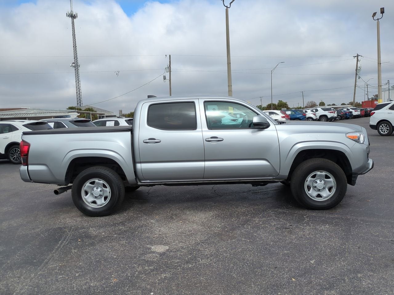 2022 Toyota Tacoma SR V6