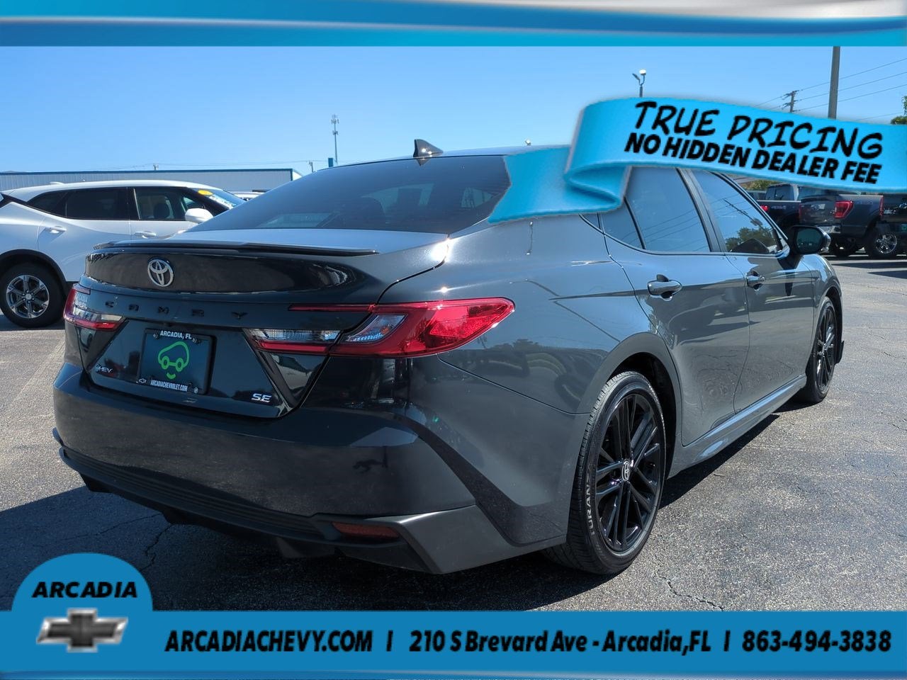 2025 Toyota Camry SE