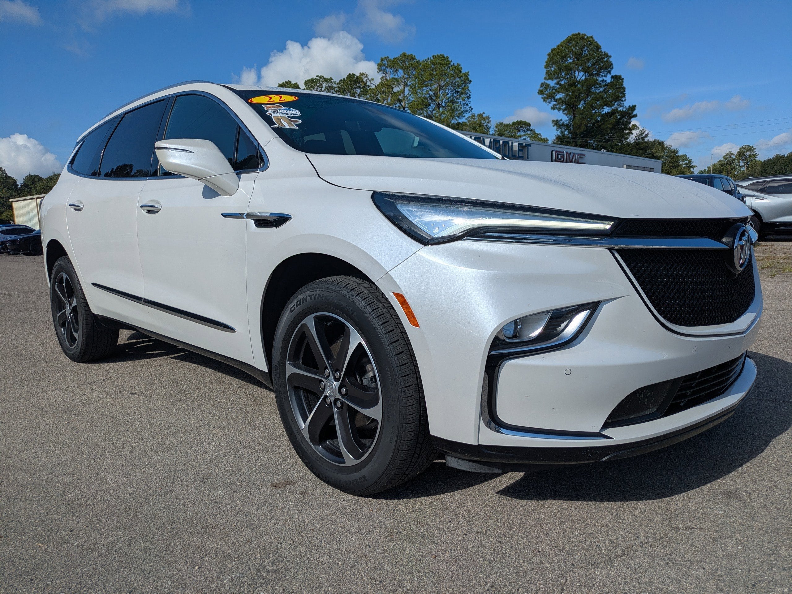 2022 Buick Enclave Essence