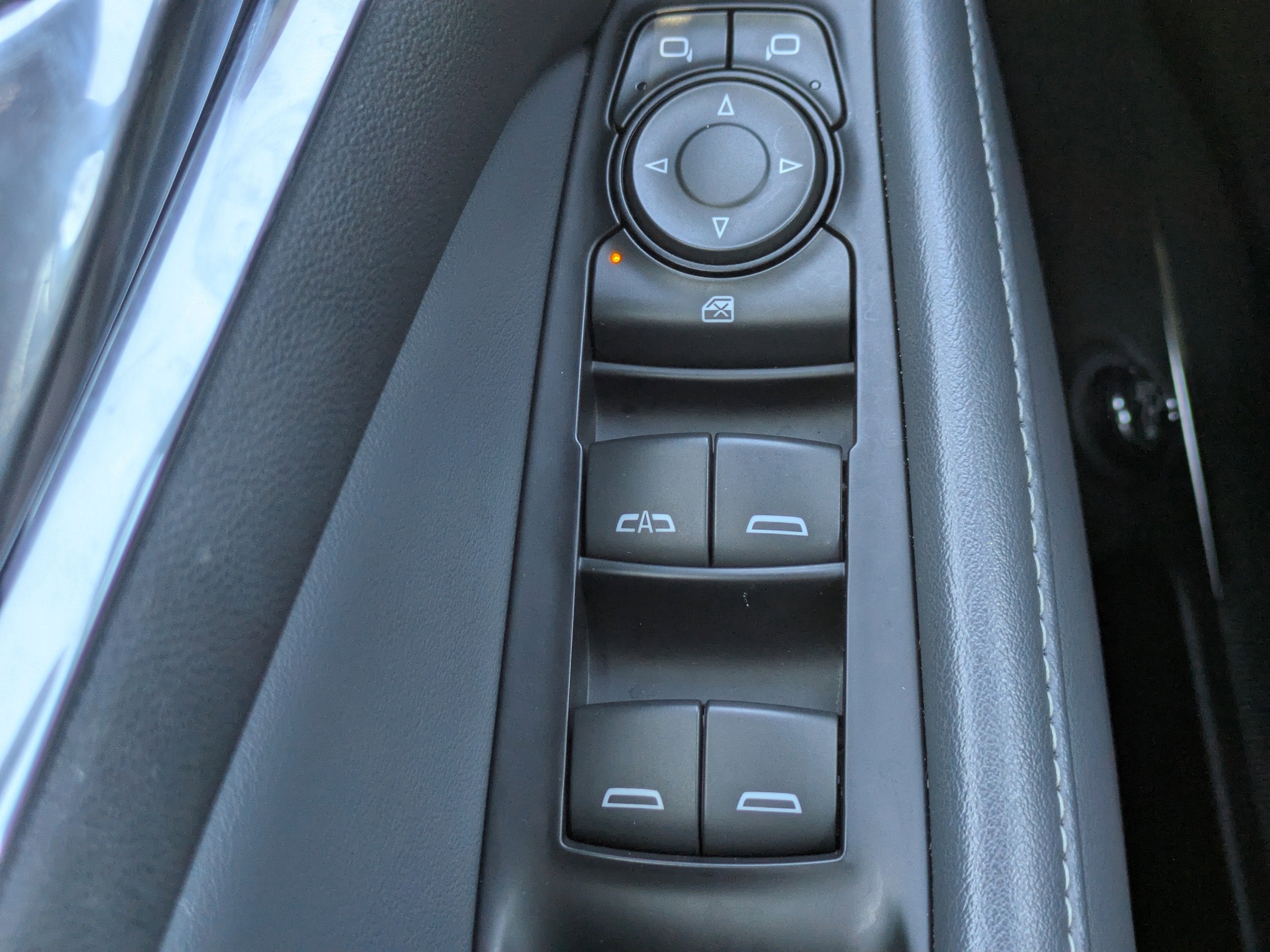 2022 Buick Enclave Essence