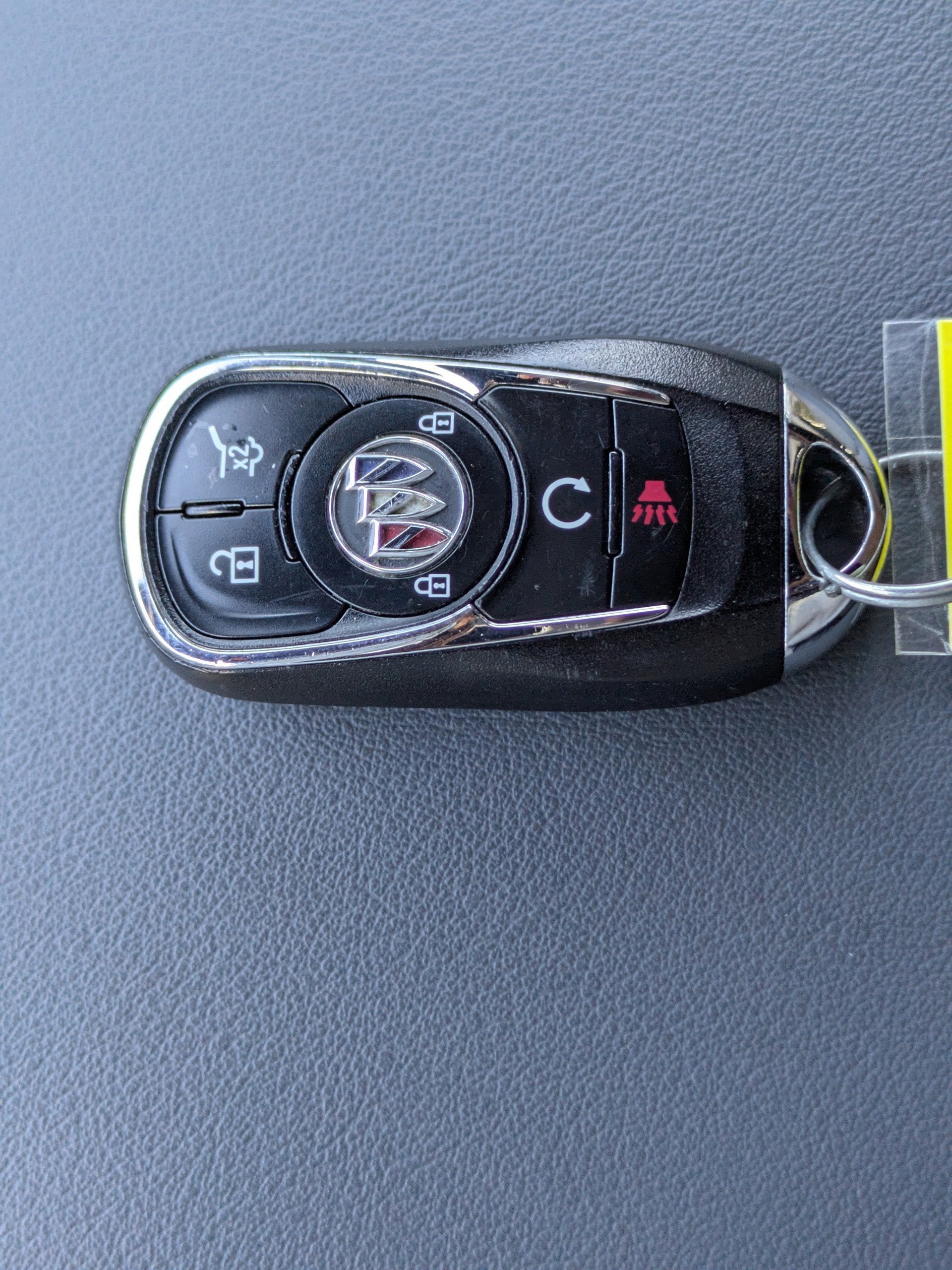 2022 Buick Enclave Essence