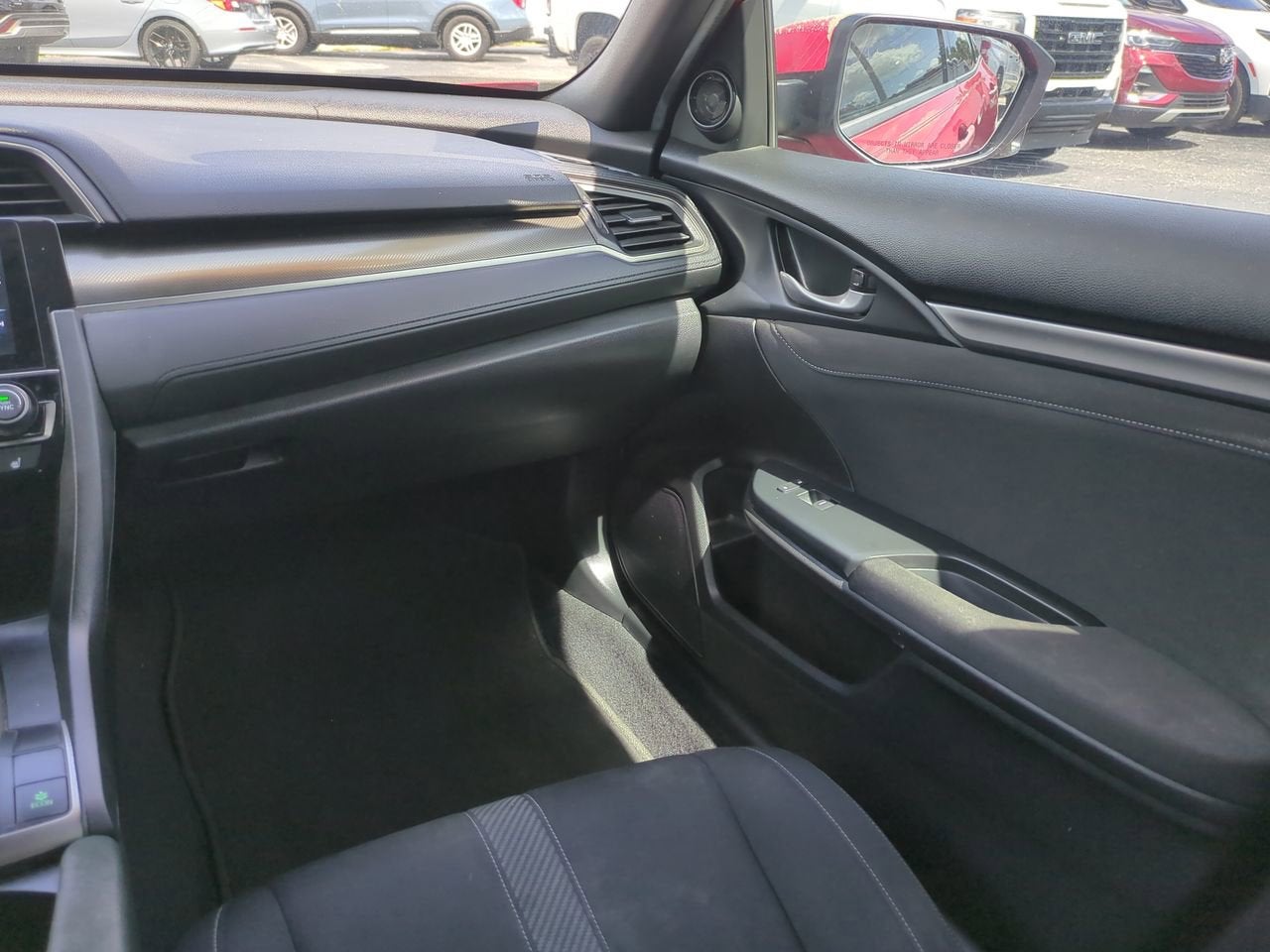 2018 Honda Civic Hatchback EX