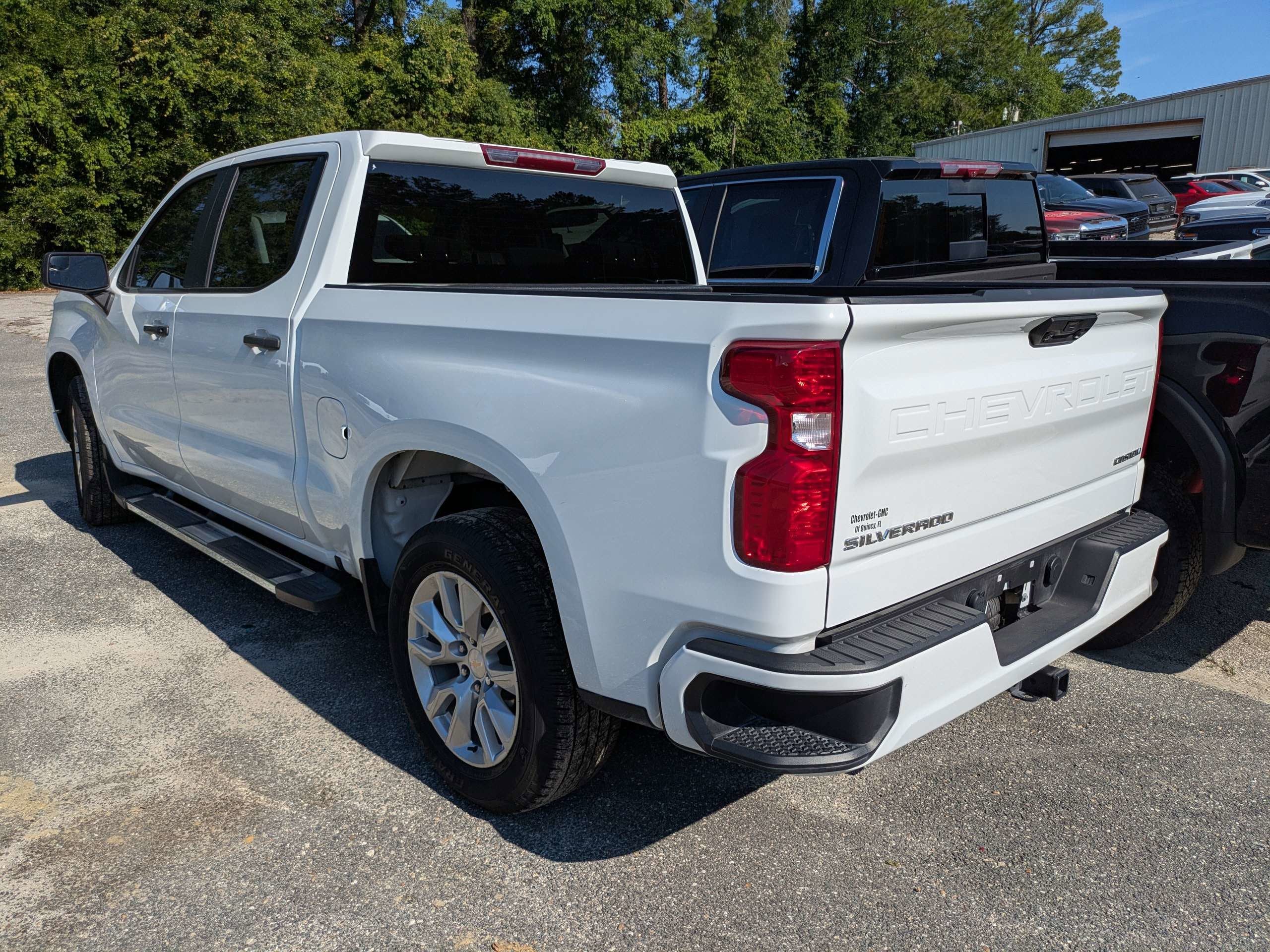 2025 Chevrolet Silverado 1500 Custom