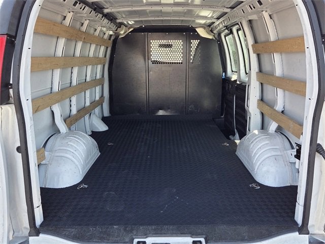 2024 Chevrolet Express Cargo 2500 WT