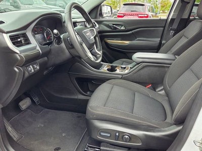 2022 GMC Acadia SLE