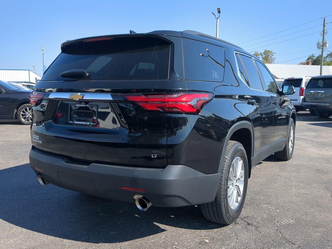 2023 Chevrolet Traverse LT Cloth