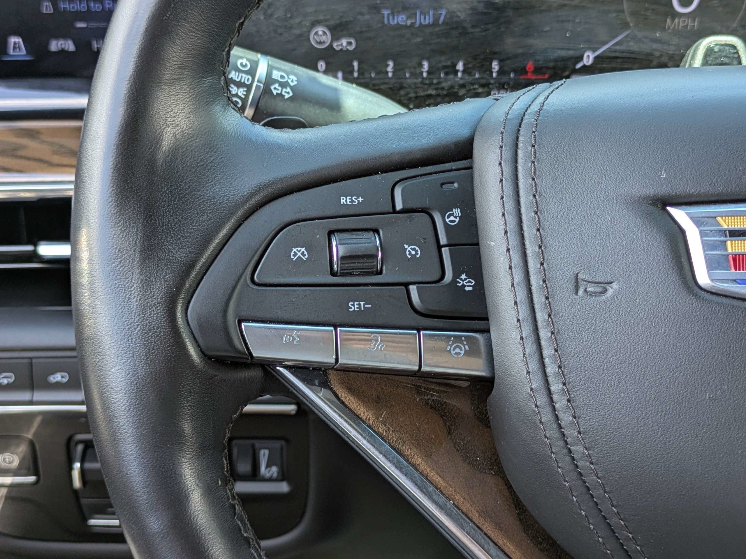 2023 Cadillac Escalade ESV Sport Platinum