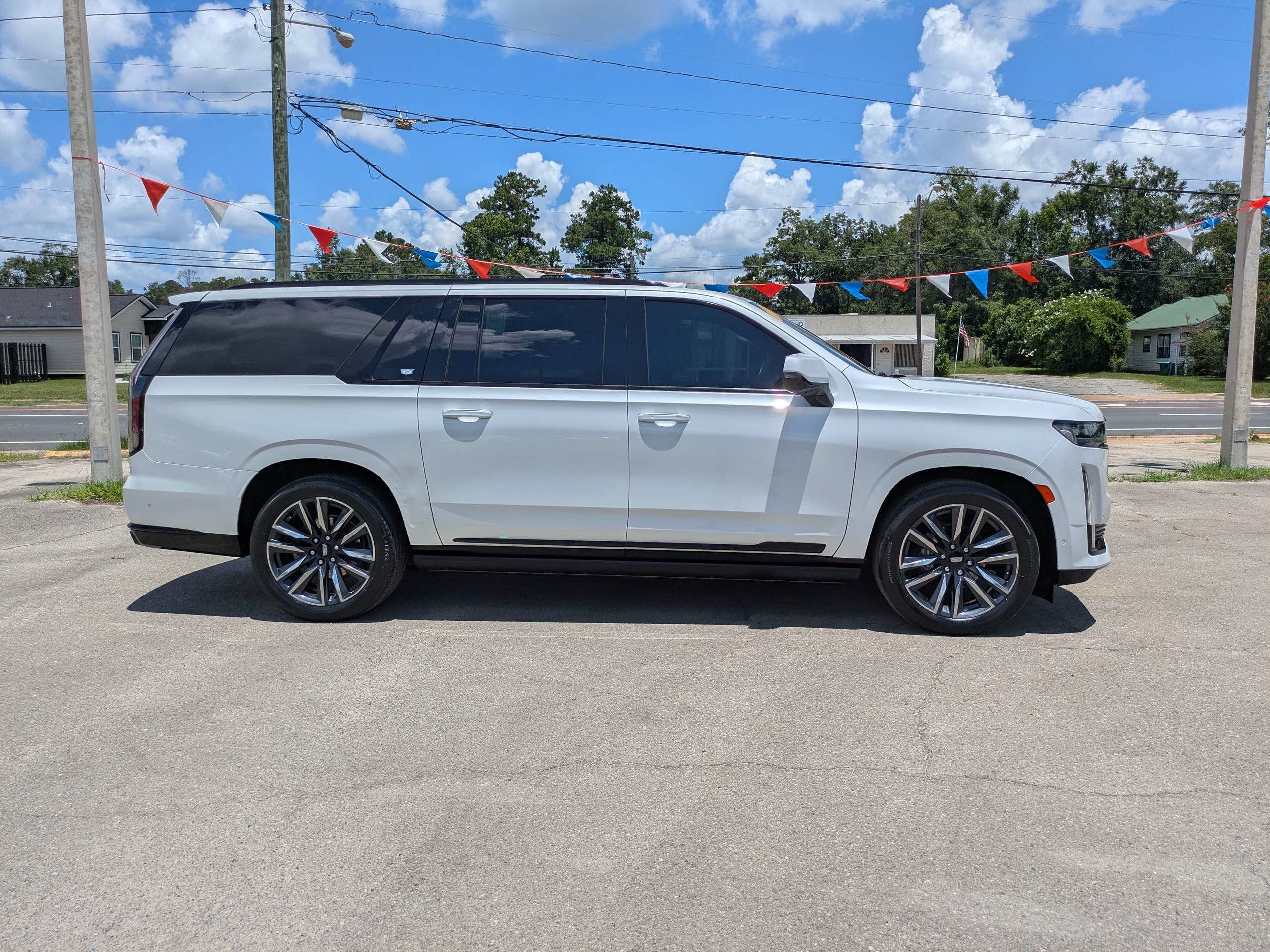 2023 Cadillac Escalade ESV Sport Platinum