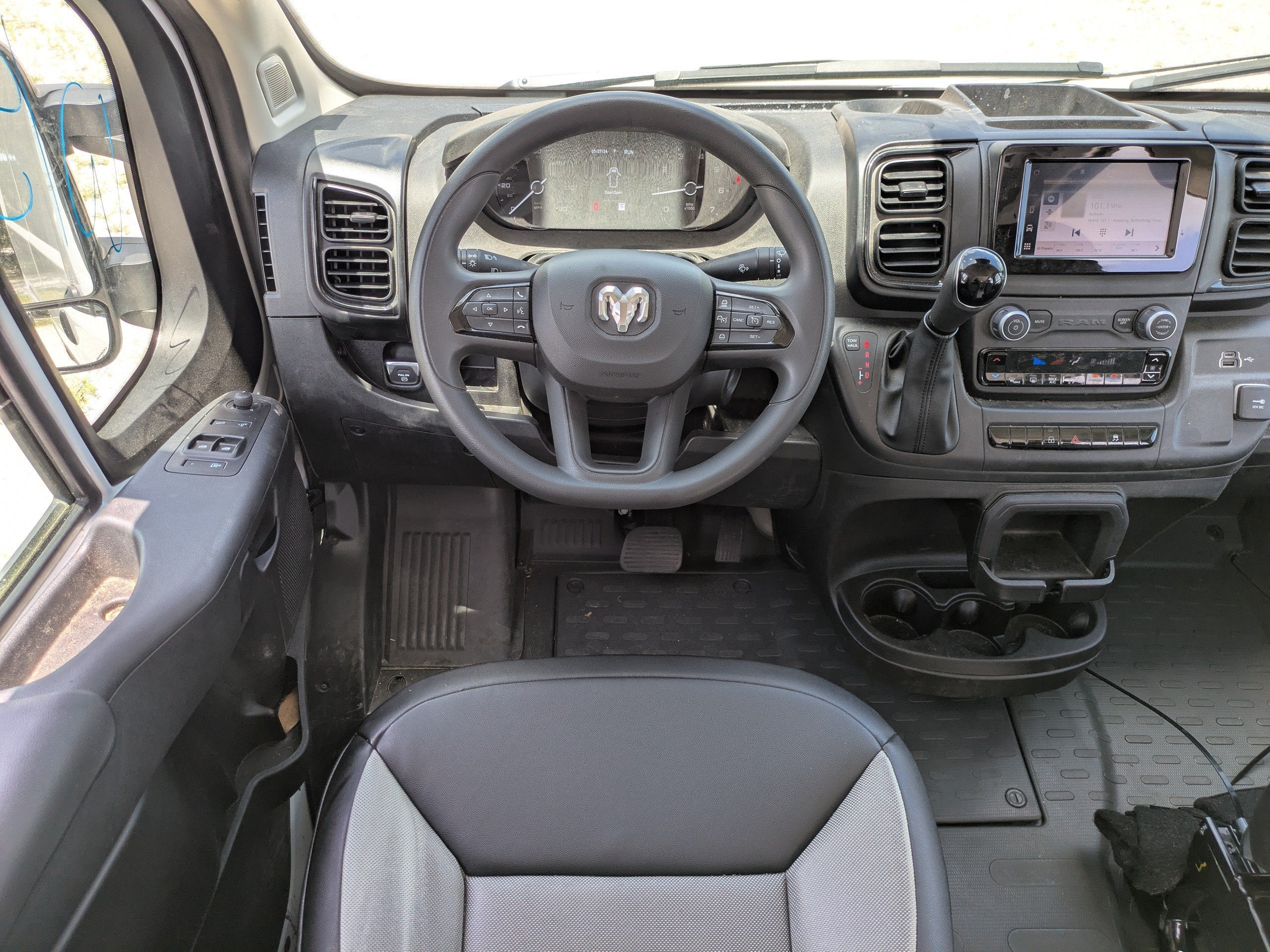 2026 RAM ProMaster 2500 Cargo Van Tradesman High Roof 159" WB w/Pass Seat