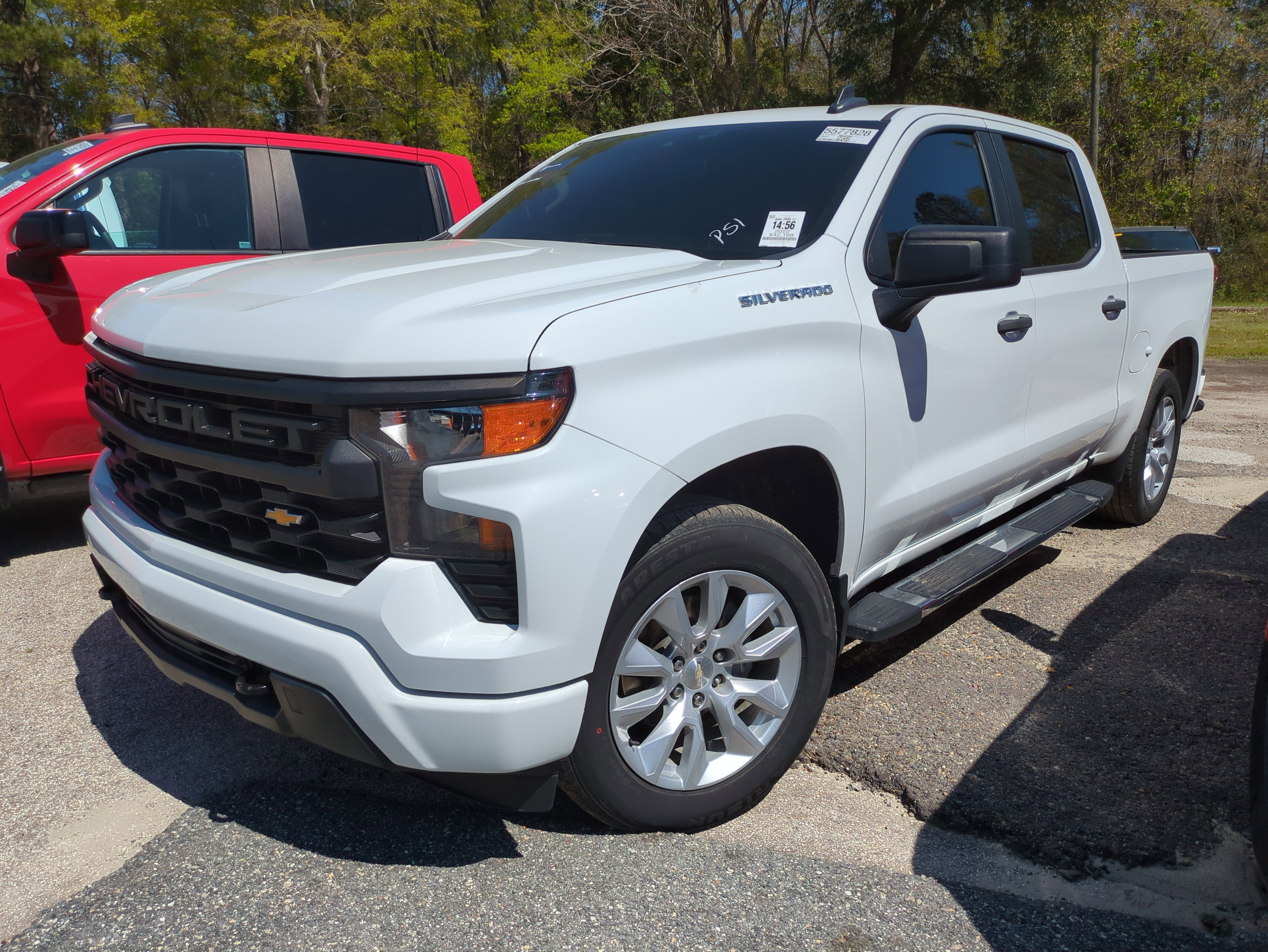 2022 Chevrolet Silverado 1500 Custom