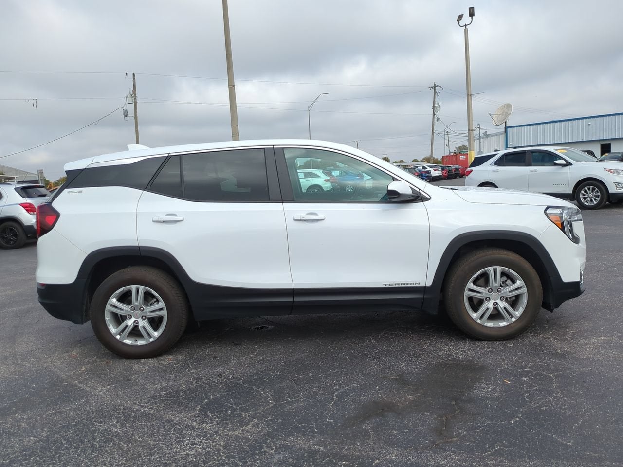 2024 GMC Terrain SLE