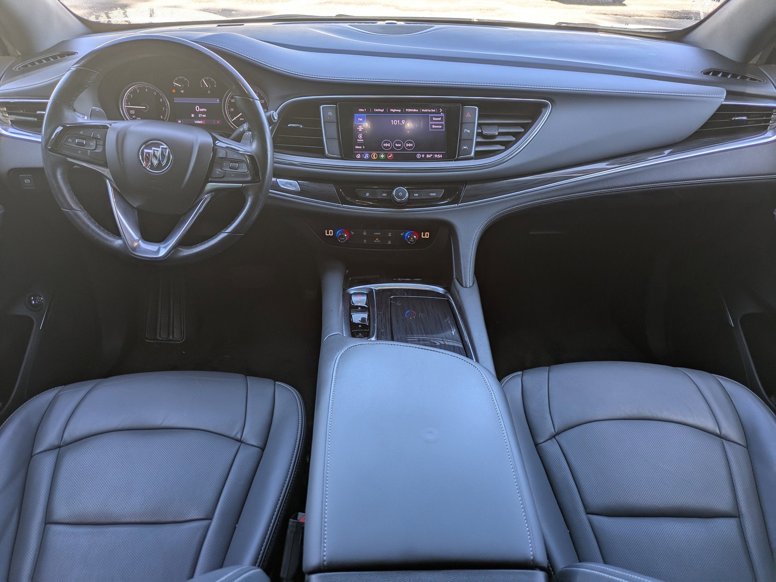 2022 Buick Enclave Essence