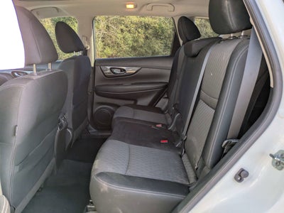 2020 Nissan Rogue SV FWD